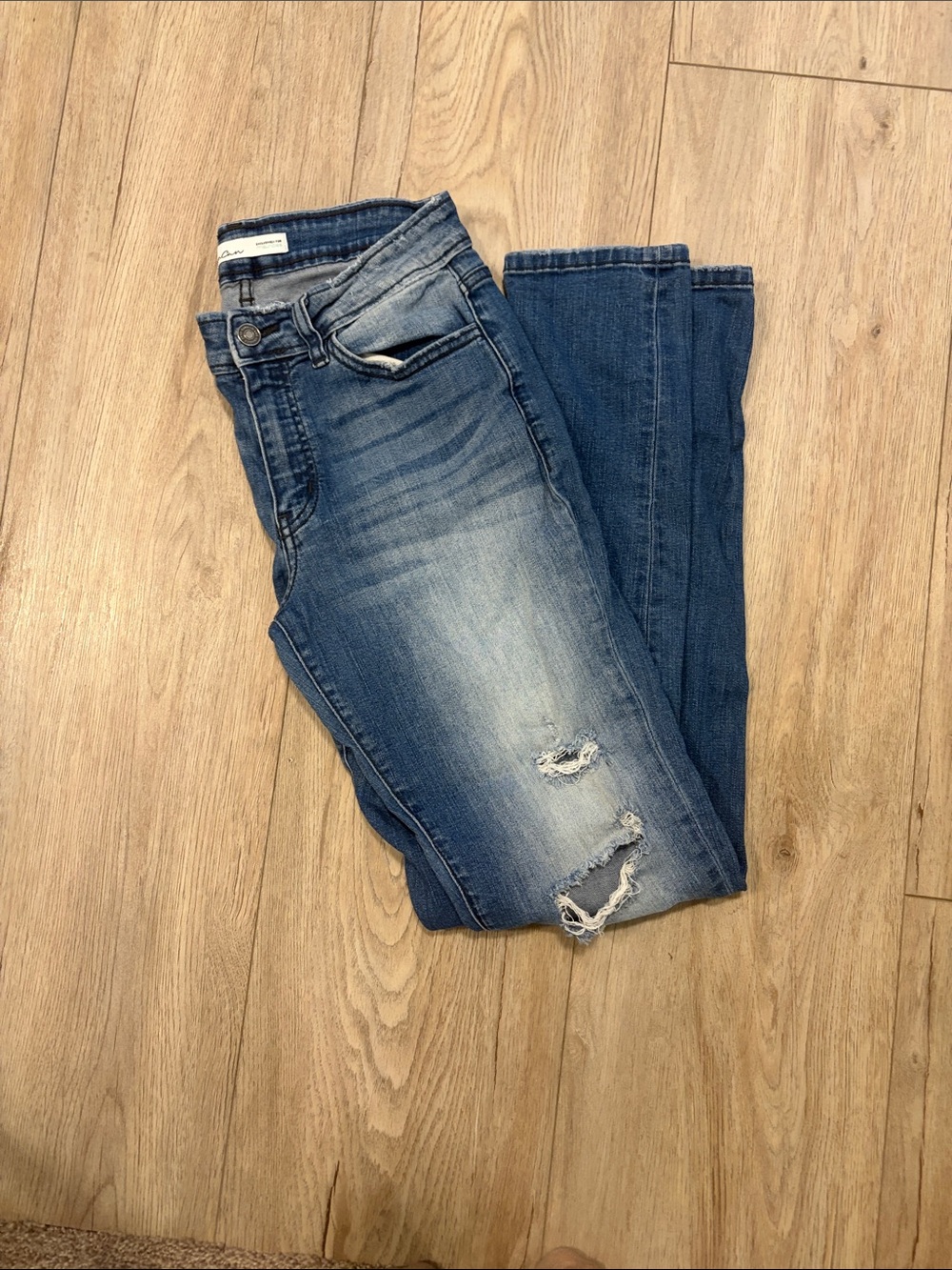 KanCan Distressed Medium Blue Skinny Jeans